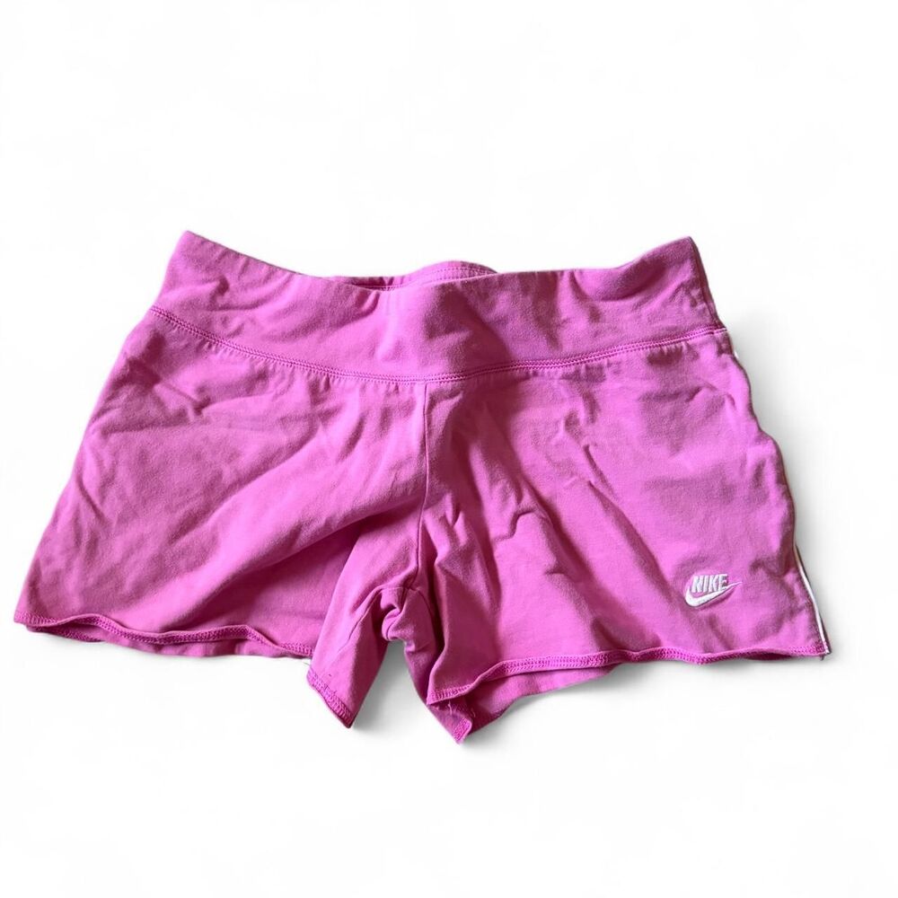 Nike Women's Pink and White Shorts